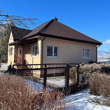 Martina House Villa Bešeňová Exteriör bild