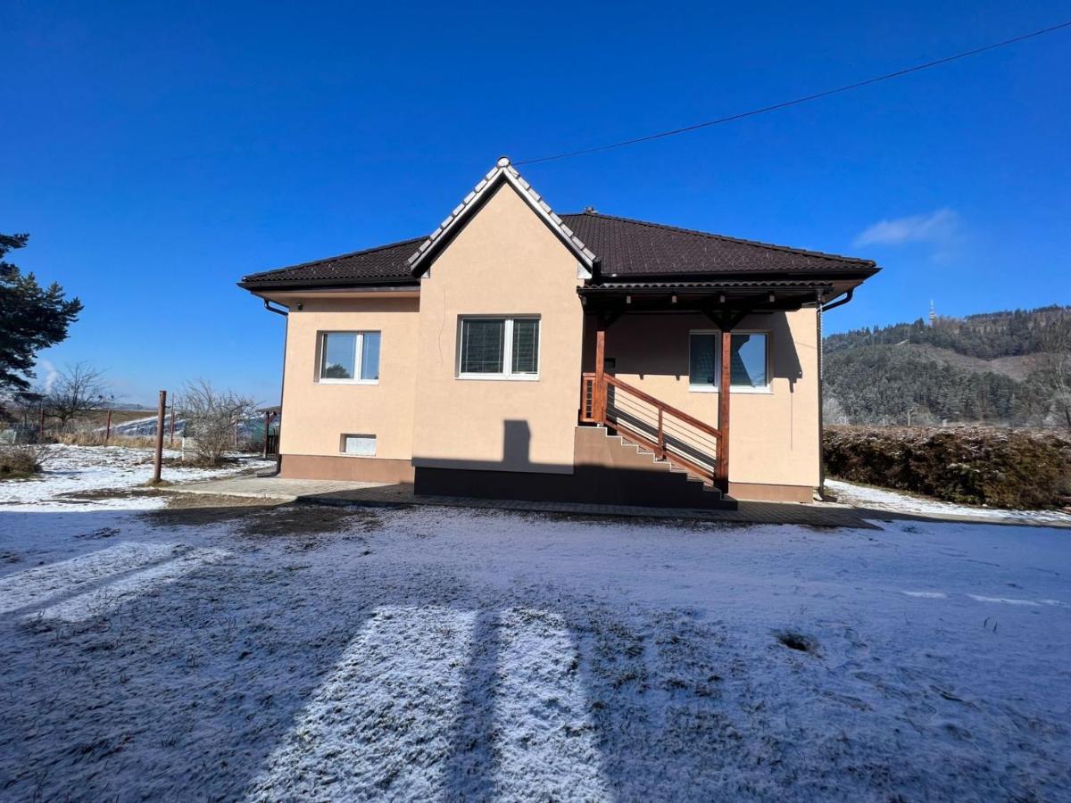 Martina House Villa Bešeňová Exteriör bild